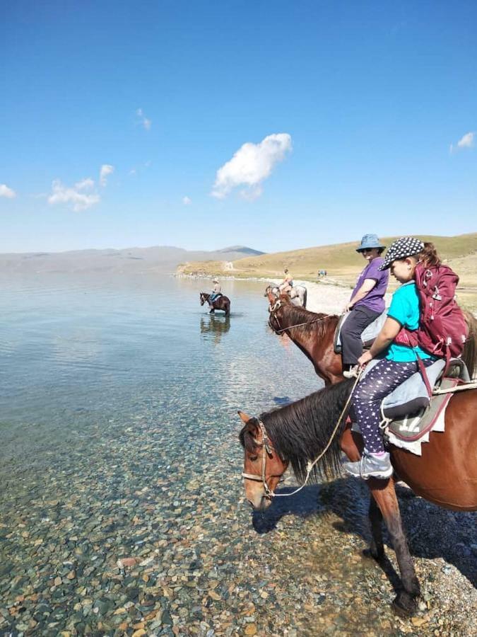 Отель Гостевой дом Конно-охотничья база Кизат Dzhangyaryk Экстерьер фото